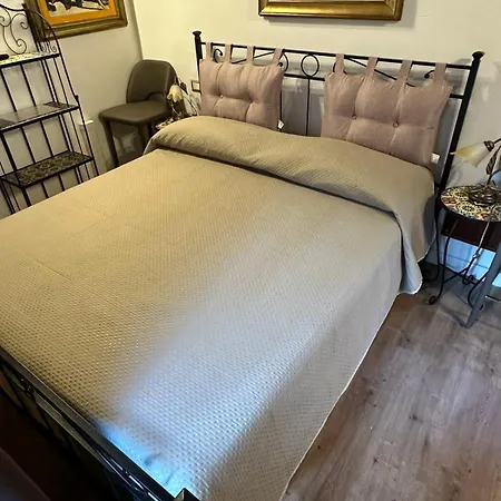 Гостевой дом La Casa Delle Rondini 3*