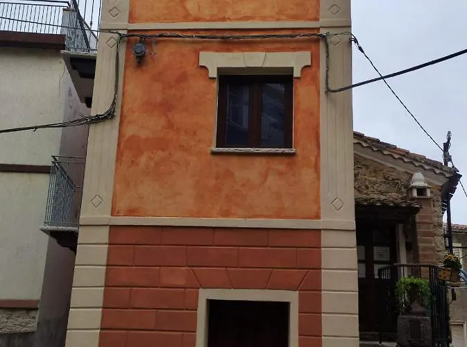 La Casa Delle Rondini 3*