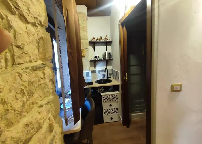 La Casa Delle Rondini 3*